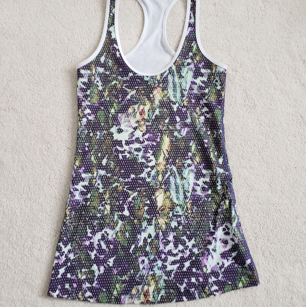Lululemon Cool Racerback Tank White Floral Multi sz4